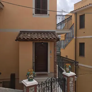Appartamento Casa Cundari, Castelmola